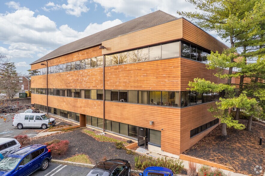 More Photos Of 920 Germantown Pike, Plymouth Meeting Medical For Lease