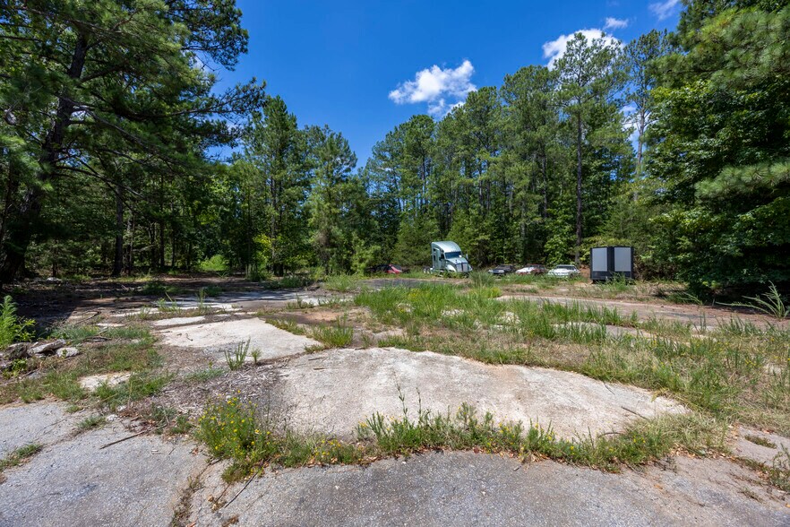 More Photos Of 1177 Richtex Rd, Winnsboro Showroom For Sale