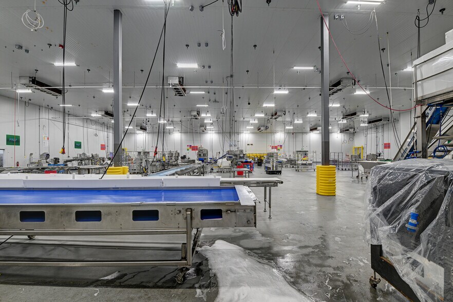 More Photos Of 1 Crazy Fresh Pl, Pueblo Food Processing For Sale
