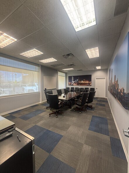 More Photos Of 1001 N Broadway Ave, Oklahoma City Office For Lease