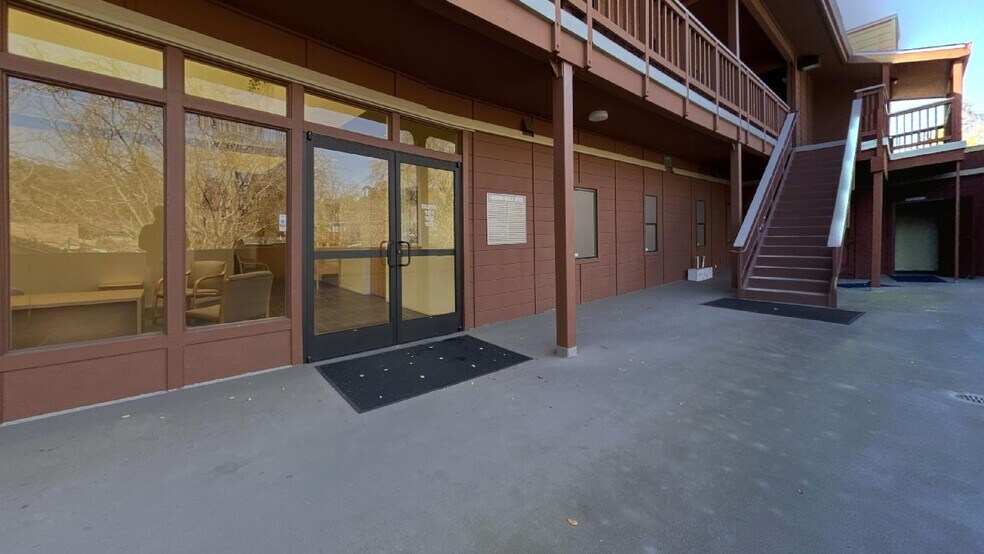 More Photos Of 911 Moraga Rd, Lafayette Medical For Lease