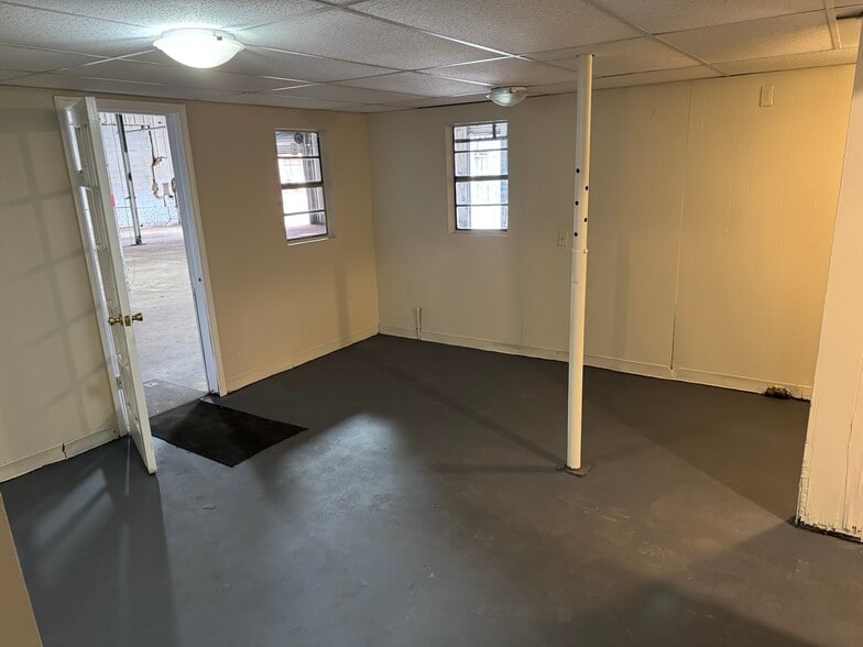 More Photos Of 1230 Murphy Ave, Atlanta Warehouse For Lease