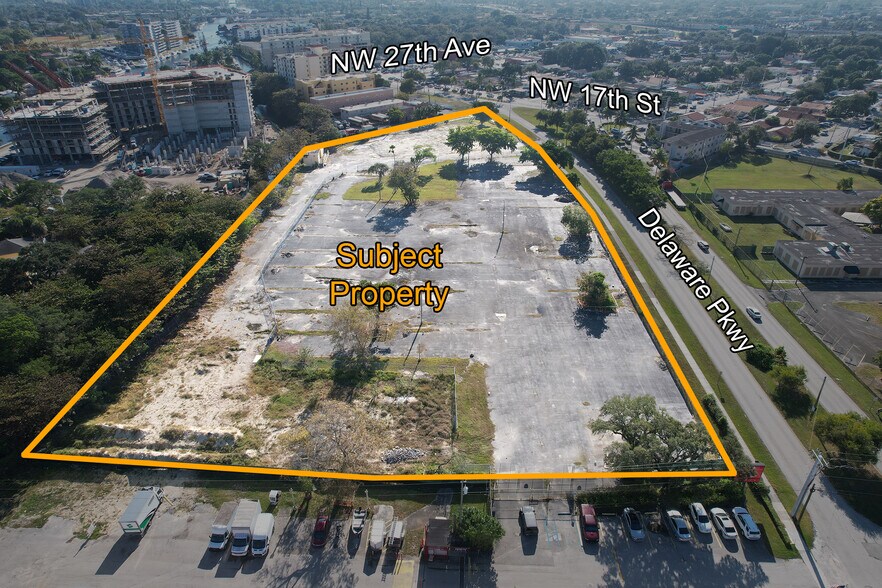 More Photos Of 1801-1851 Delaware Pky, Miami Land For Lease