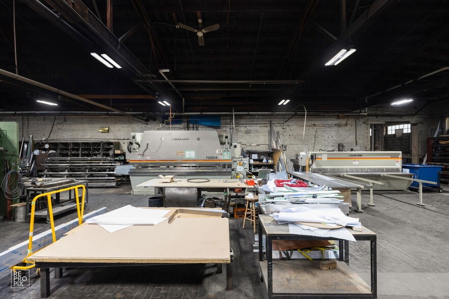 More Photos Of 2444 N Pulaski Rd, Chicago Warehouse For Sale