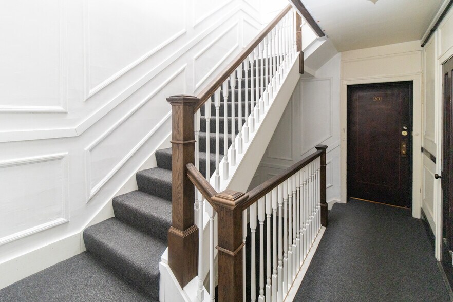 More Photos Of , Chicago Multifamily For Sale