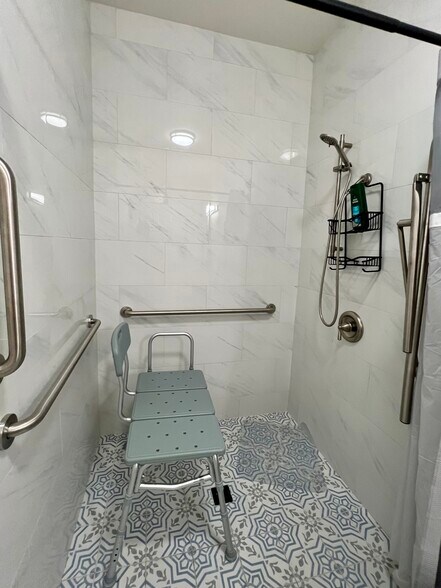 More Photos Of 21428 N 55th Ave, Glendale Assisted Living For Sale