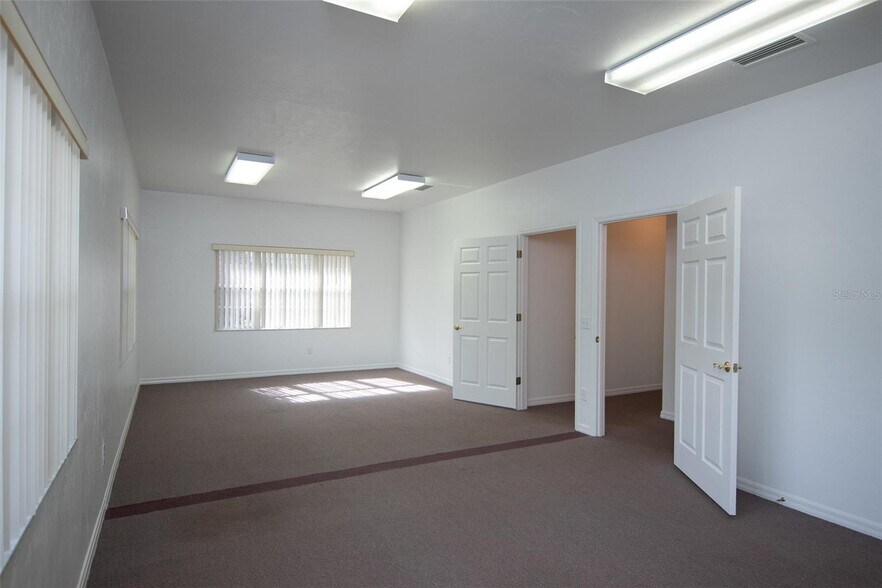 More Photos Of 6212 NW 43rd St, Gainesville Medical For Sale