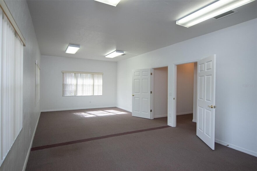 More Photos Of 6212 NW 43rd St, Gainesville Medical For Sale