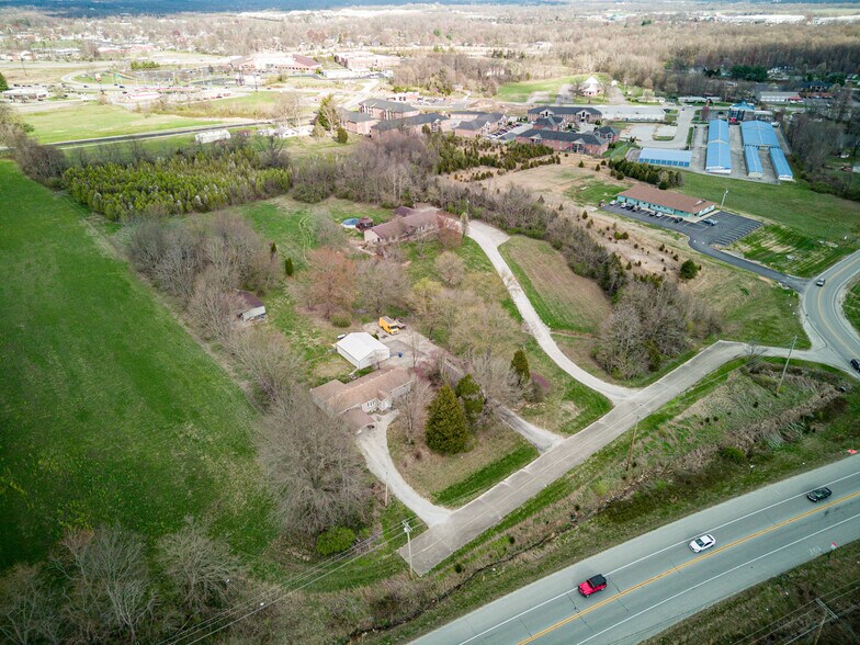 More Photos Of 8890 Old State Road 60, Sellersburg Flex For Sale