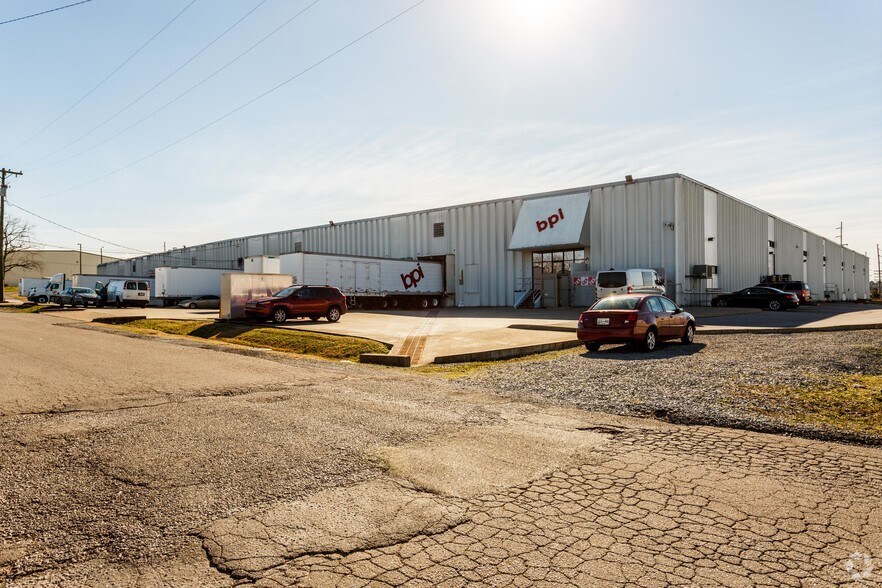 More Photos Of 505-509 Mapleleaf Dr, Nashville Distribution For Lease