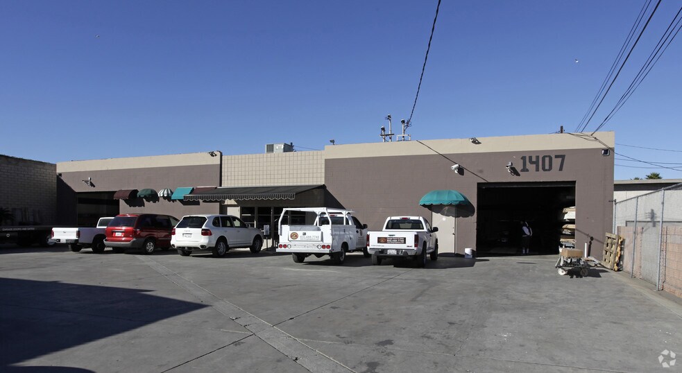 More Photos Of 1407 N Baxter St, Anaheim Manufacturing For Lease