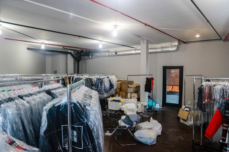 More Photos Of 119 Knickerbocker Ave, Brooklyn Apartments For Lease