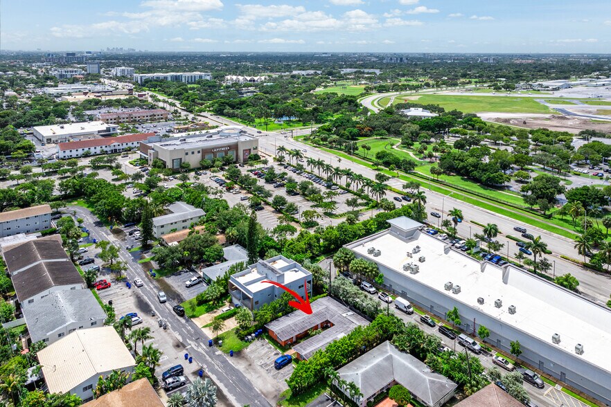 More Photos Of 1141 NE 23rd Ter, Pompano Beach Apartments For Sale