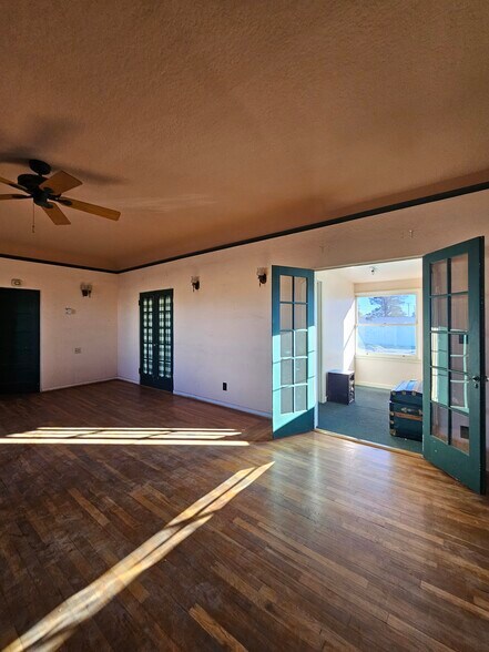 More Photos Of 1431 W Thatcher Blvd, Safford General Retail For Sale