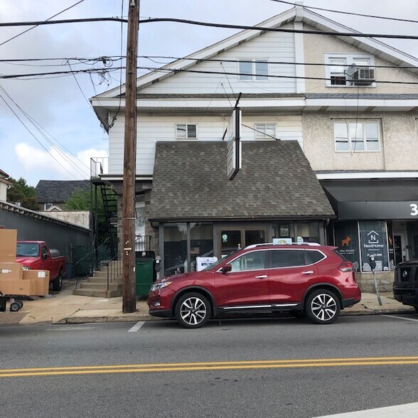 Primary Photo Of 3617 Garrett Rd, Drexel Hill Apartments For Sale