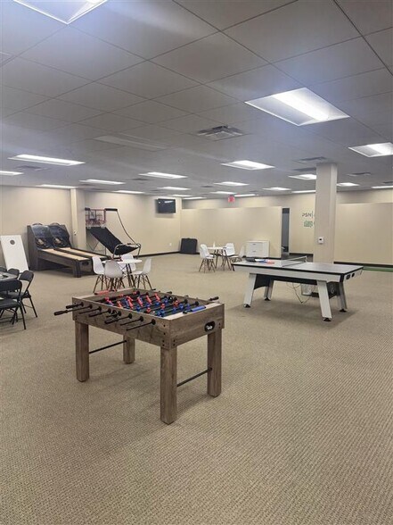 More Photos Of 4090 Mapleshade Ln, Plano Medical For Lease