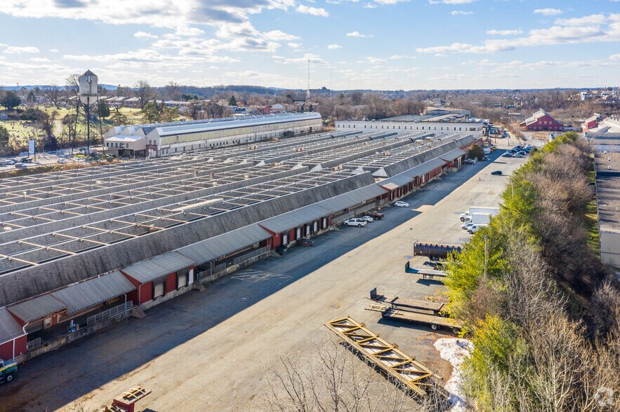 More Photos Of 635 S 10th St, Allentown Warehouse For Lease