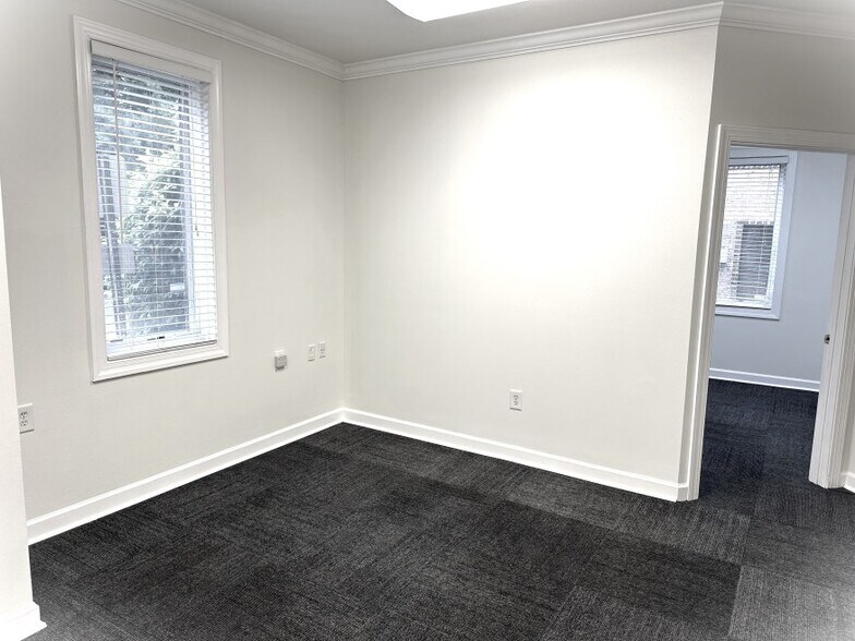 More Photos Of 8402 Six Forks Rd, Raleigh Office For Lease