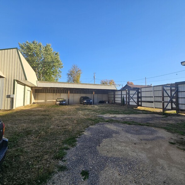 More Photos Of 420 Main St, Plum City Industrial For Sale