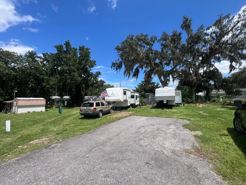 More Photos Of 10212 County Road 44, Leesburg Manufactured Housing Mobile Home Park For Sale
