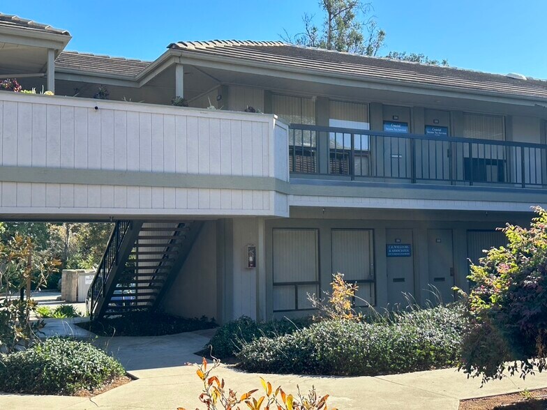More Photos Of 5290 Overpass Rd, Goleta Loft Creative Space For Sale