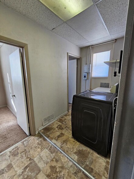 More Photos Of 965 Main St, Springfield Apartments For Sale