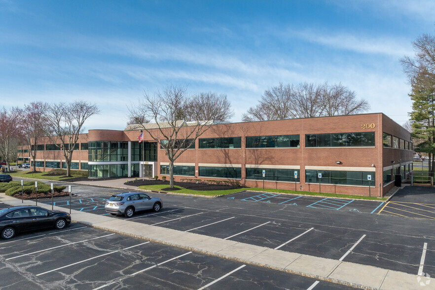 Primary Photo Of 200 US Highway 9, Manalapan Medical For Lease