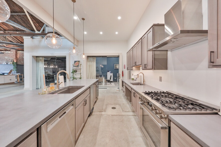 More Photos Of , Easton Unknown For Sale