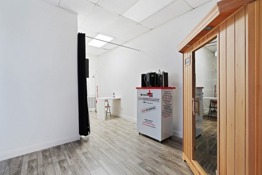 More Photos Of 101-181 Commercial Sq, Slidell Storefront Retail Office For Lease