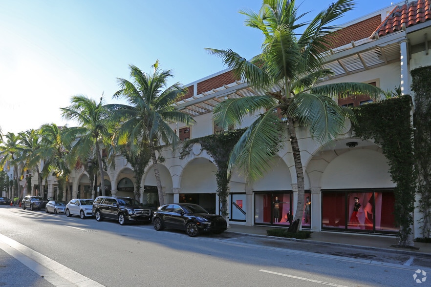 More Photos Of 150 Worth Ave, Palm Beach Storefront Retail Office For Lease