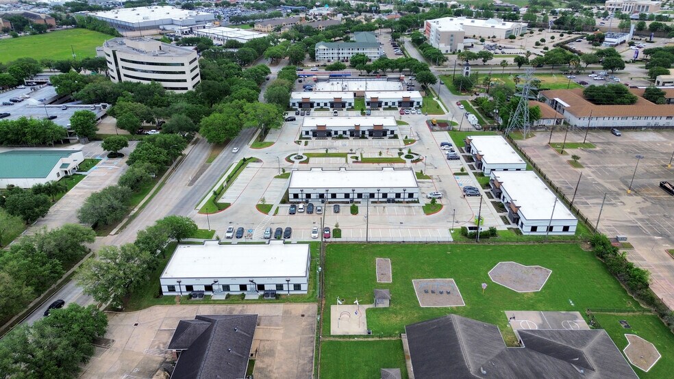 More Photos Of 4807 Sugar Grove Blvd, Stafford Office For Lease