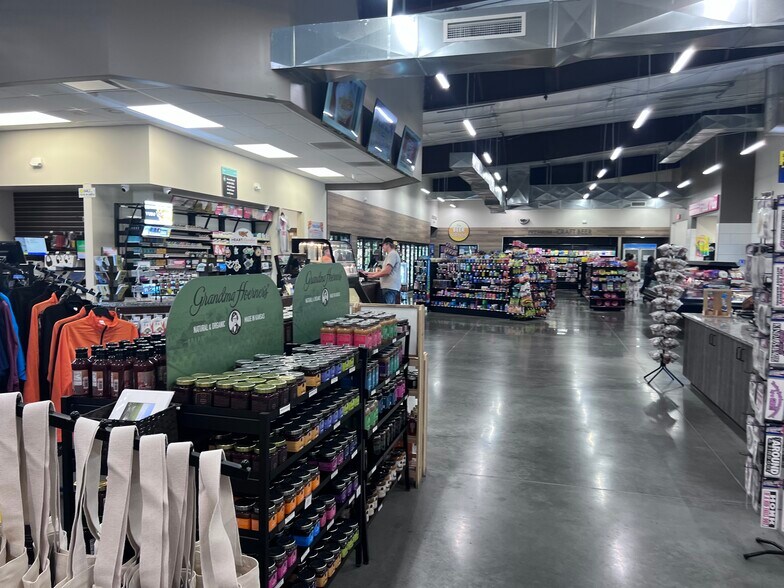 More Photos Of 32691 K99 Hwy, Alma Truck Stop For Sale