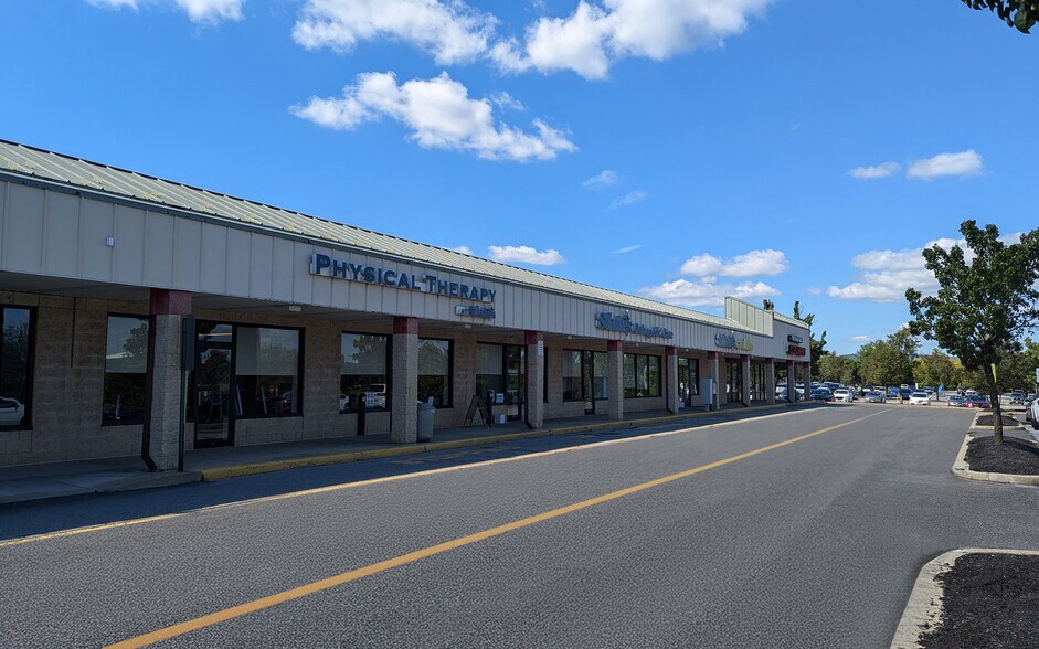 More Photos Of 1 Walmart Plz, Clinton Township Unknown For Lease