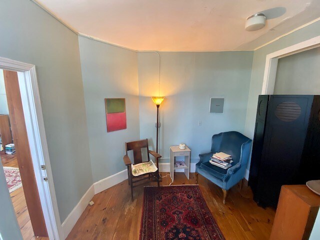 More Photos Of 17 Kellogg Ave, Amherst Storefront Retail Office For Lease