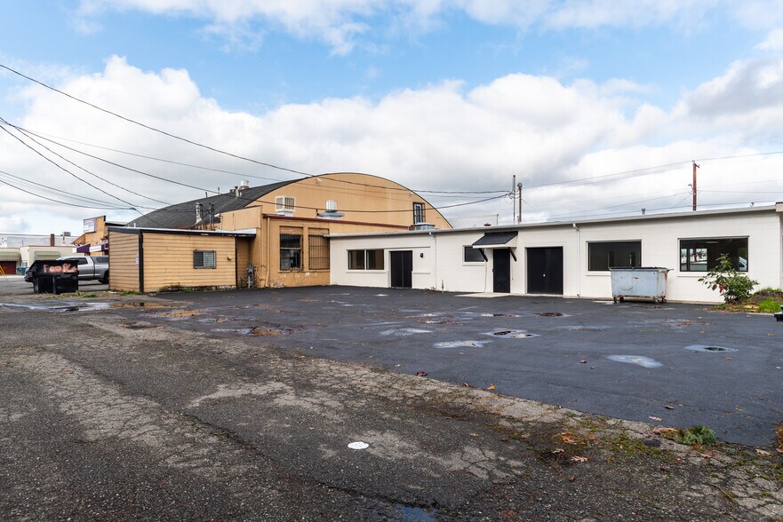 More Photos Of 315 State St, Sedro Woolley Storefront For Sale