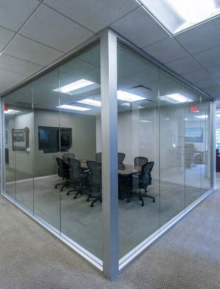 More Photos Of 4511 Yoakum Blvd, Houston Office For Lease
