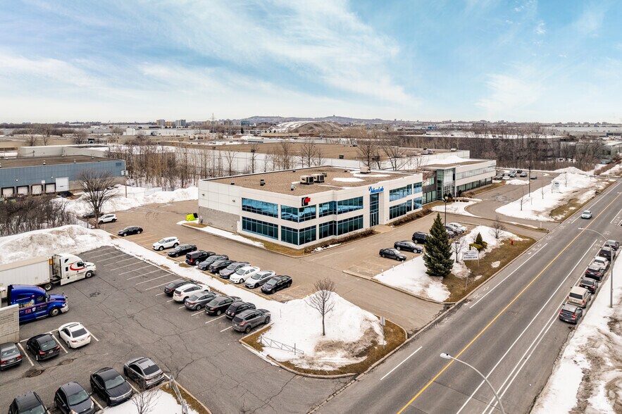 More Photos Of 2321 Rue Cohen, Montréal Flex For Lease