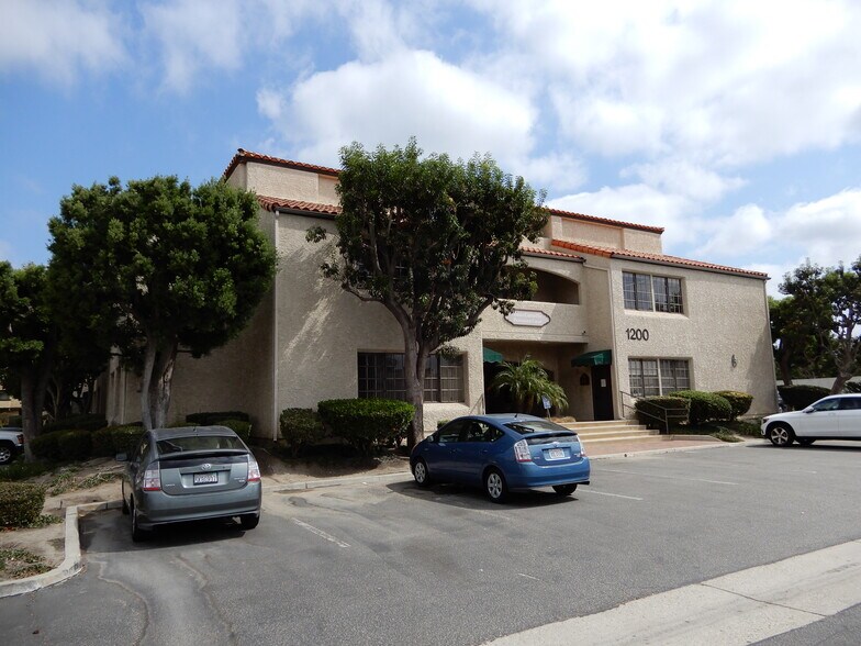 More Photos Of 1200 Paseo Camarillo, Camarillo Medical For Sale