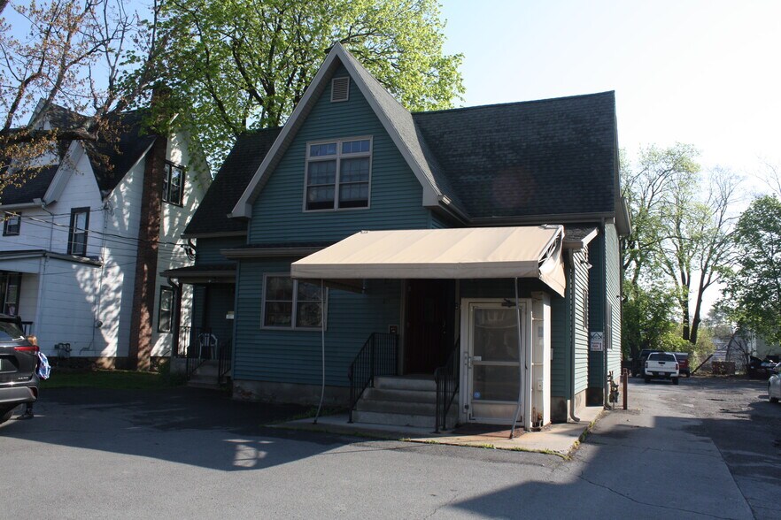 More Photos Of 80 E Main St, Port Jervis Flex For Sale