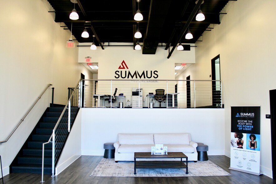 More Photos Of 1185 W Main St, Franklin Flex For Sale