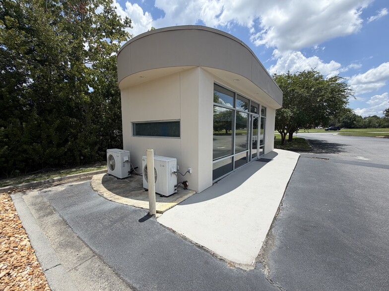 More Photos Of 3263 Inner Perimeter Rd, Valdosta General Retail For Lease