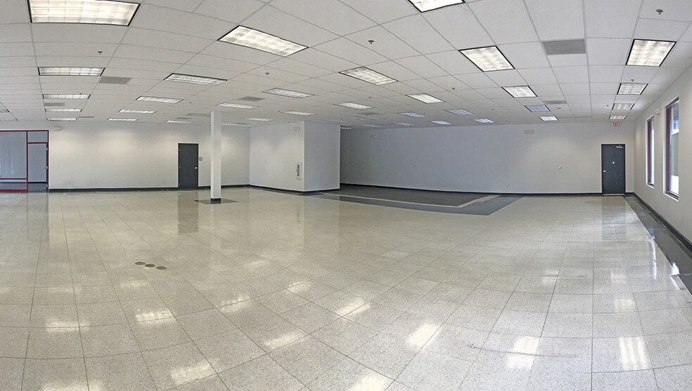 More Photos Of 15060 Jog Rd, Delray Beach Unknown For Lease