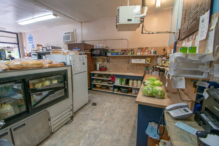 More Photos Of 301 E North St, Geneva Apartments For Sale