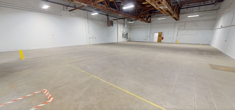 More Photos Of 5601 Echo Ave, Reno Warehouse For Lease