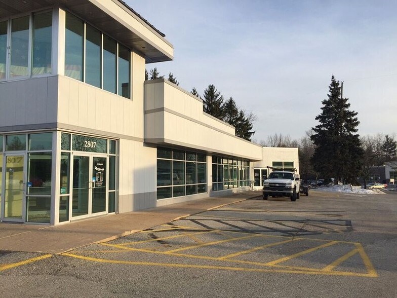 More Photos Of 2807 Lake Michigan Dr NW, Grand Rapids General Retail For Lease