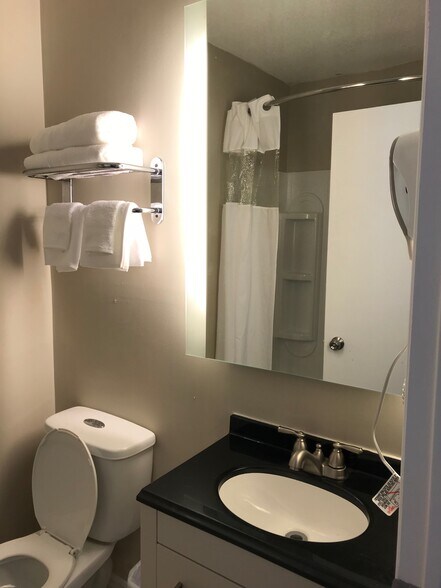 More Photos Of 43 Rue Paul-Gervais, Trois-Rivières Apartments For Sale