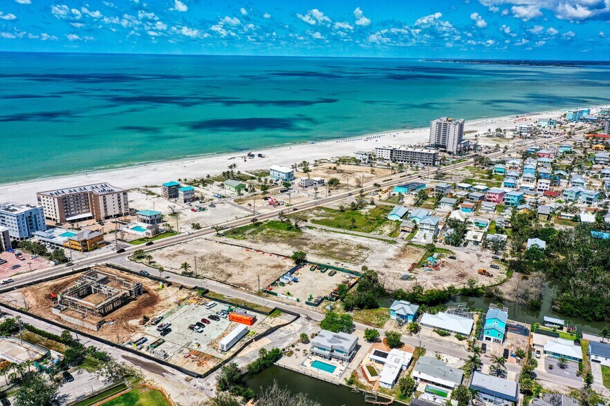 More Photos Of 100 Chapel St, Fort Myers Beach Land For Sale