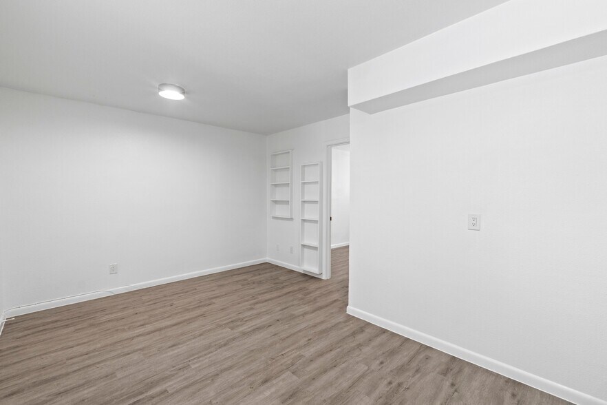 More Photos Of 3707 Cedar St, Austin Apartments For Sale