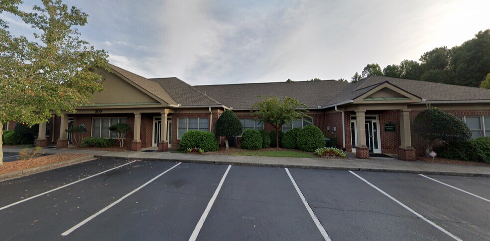 More Photos Of 5041 Dallas Hwy, Powder Springs Medical For Lease