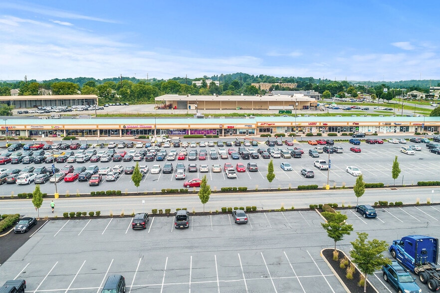 More Photos Of 4602-4692 Broadway Rd, Allentown Unknown For Lease